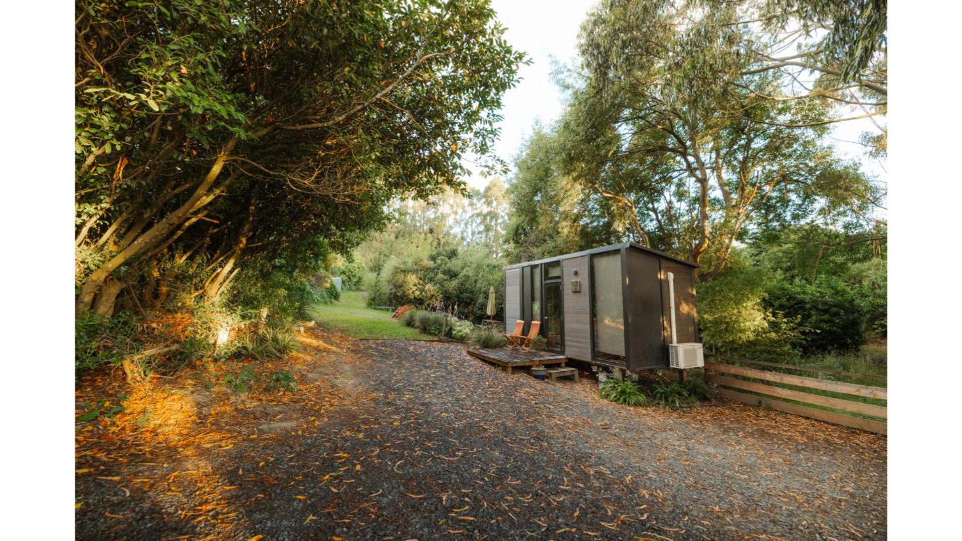 Pekapeka Tiny House By Tiny Away Villa Owaka Exterior photo